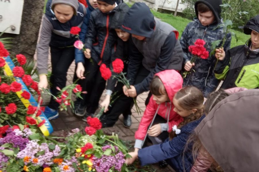 День пам’яті і примирення. 4-Б