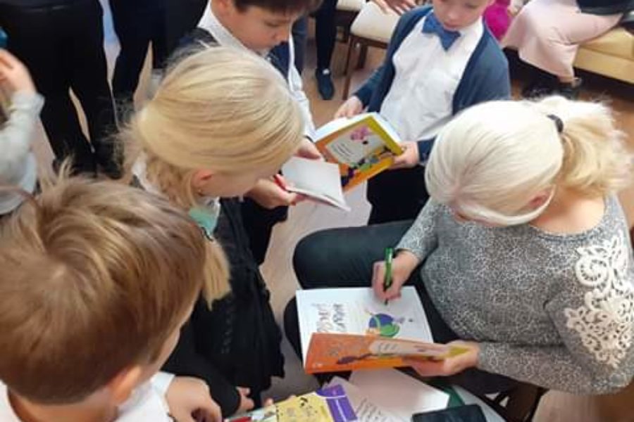 Зустріч з дитячою письменницею Лесею Мовчун