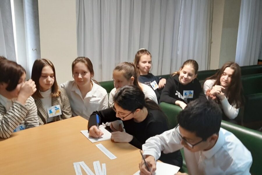 ВІЙСЬКОВО-ПАТРІОТИЧНА ГРА «ДЖУРА»