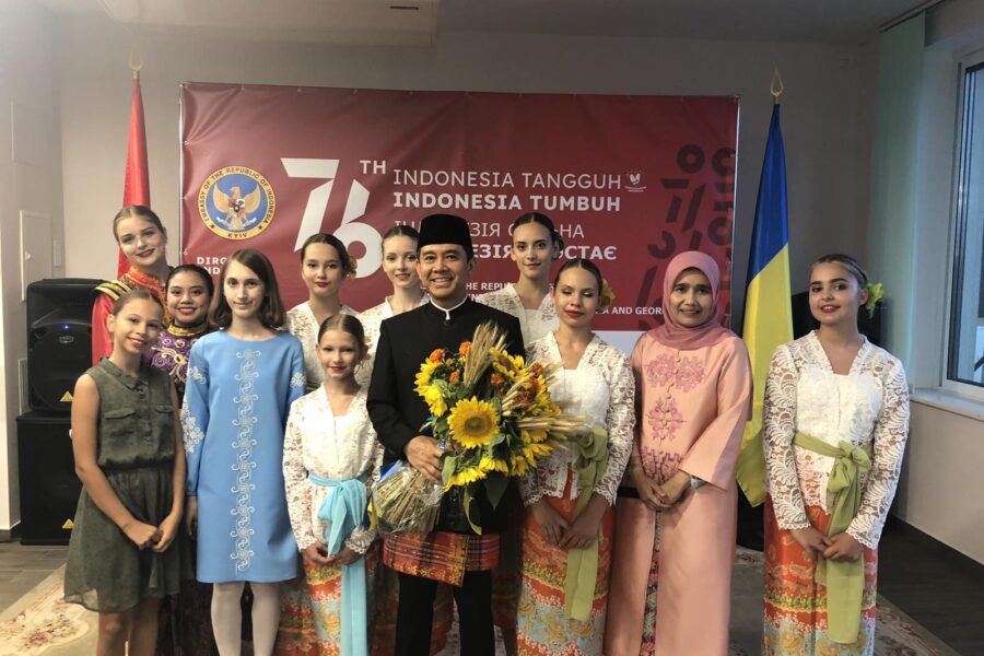 Хореографічний Ансамбль «Тур-де-данс» ліцєю 144 прийняв участь у святковому концерті до Дня Незалежності у Посольстві Індонезії